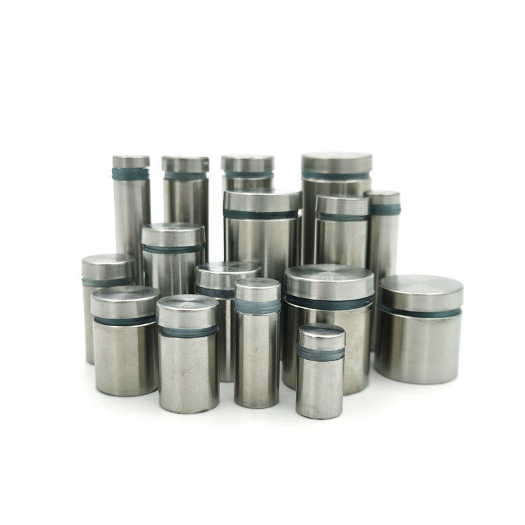 Toptan Satış Fırçalanmış Paslanmaz Çelik Cam Korkuluk Ara Parçası Dekoratif Tabela Kelepçeleri Tabela Tutucu